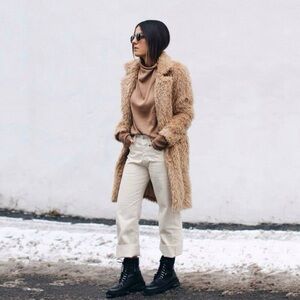 zara  mid length faux fur teddy coat in camel, size medium